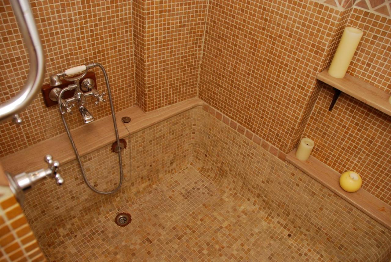 Castell De Riudabella Appartement Vimbodi I Poblet Buitenkant foto